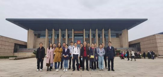 公司第三黨支部開展“南湖紅船憶初心，牢記使命勇?lián)?dāng)”主題黨日活動(dòng)